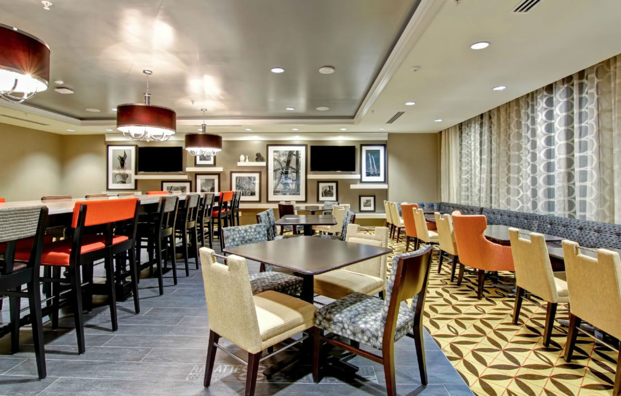 Hampton Inn And Suites Cincinnati - Downtown Exteriér fotografie